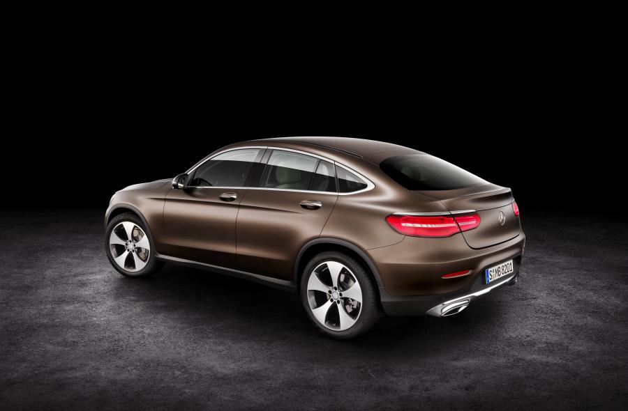  Mercedes-Benz GLC-Class Coupe 2016 года  (фото 2 из 7)